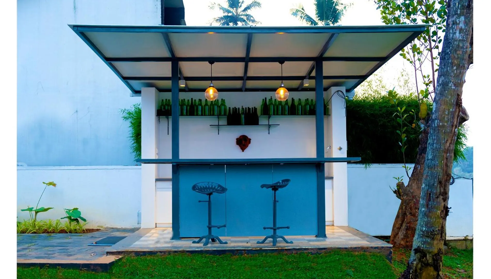 Poetry Upon Periyar Villa Nedumbassery India